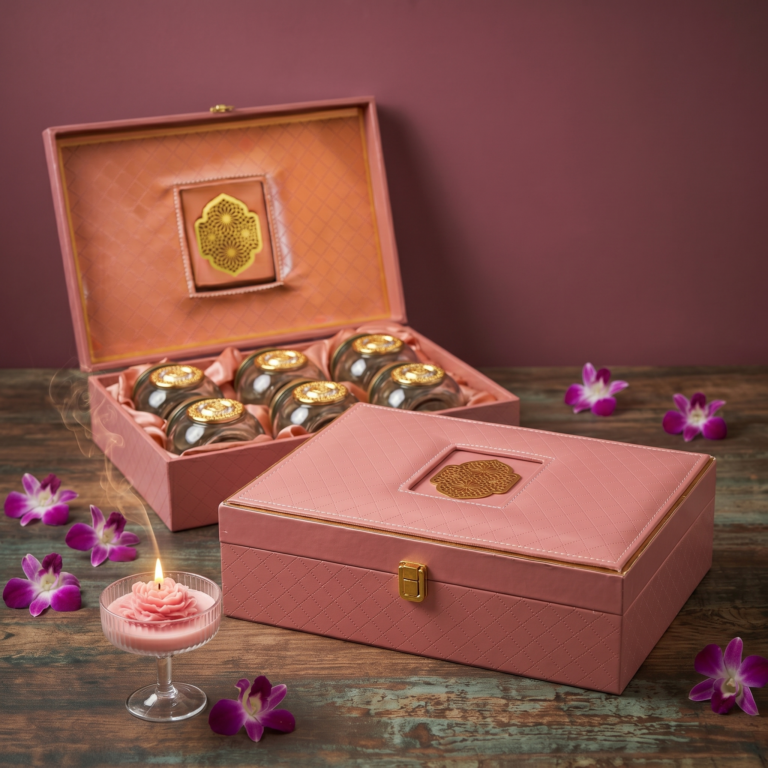 The Coral Court 6-Jar Luxury Box